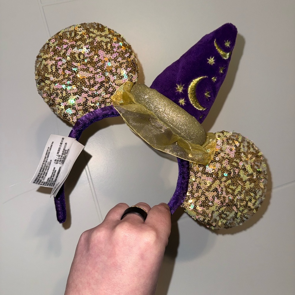 Disneyland Exclusive - Magic Happens Parade Minnie Ears